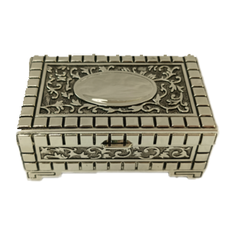 Μπιζουτιέρα Επάργυρη Λακαρ... Μπιζουτιέρα Επάργυρη Λακαρ...