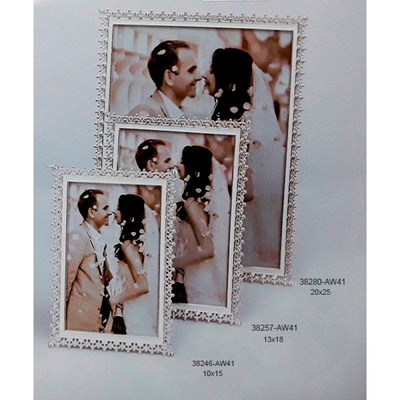 Κορνίζα Μεταλλική Επάργυρη...