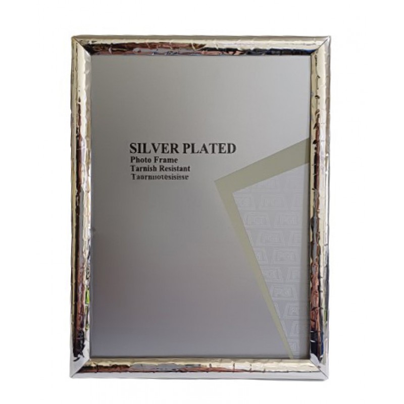 Silver Plated Photo Frame With Black Velvet Back 13x18cm